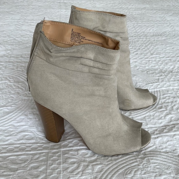 Gray Suede Chunky Tall Ankle Booties - Picture 2 of 3